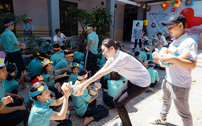 Minh họa bảo vệ quyền riêng tư của trẻ em trực tuyến